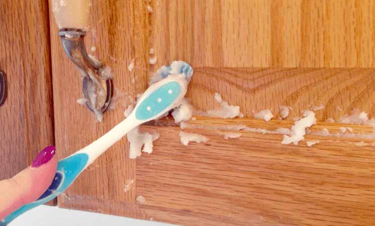 3 Ways to Clean the Wood Kitchen Cabinets that are Stainsed for a Long Time